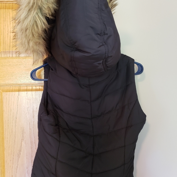 Aeropostale Hoodie Vest - Picture 8 of 8